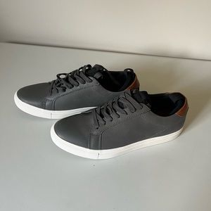 Sonoma Men’s Rainer Sneaker - Gray - Size 7.5